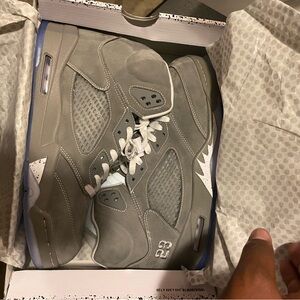 Jordan Men's Gray and White Sneakers